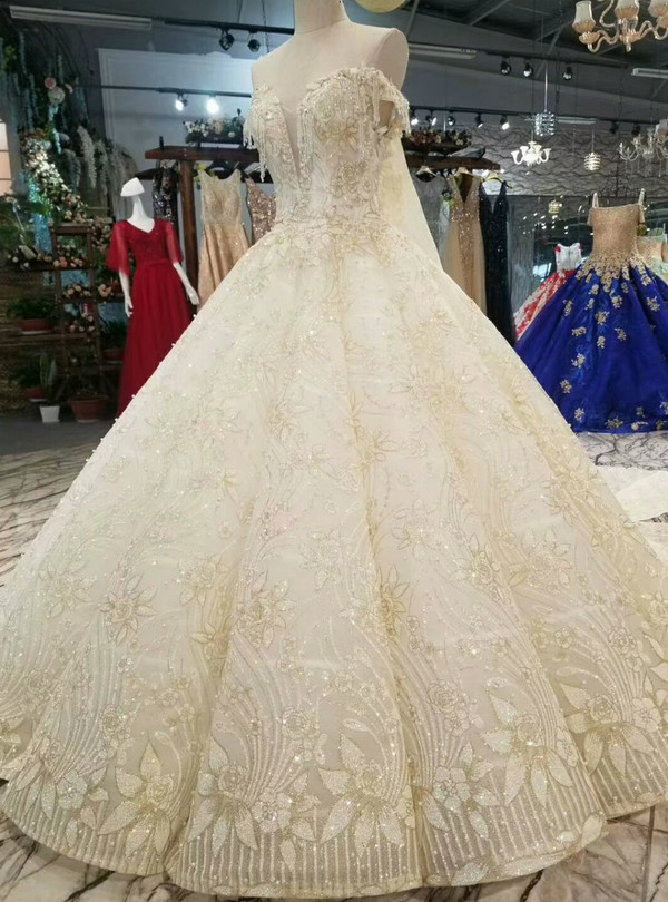 Champagne Tulle Sequins Applqiues Off The Sholuder Wedding Dress With Beading