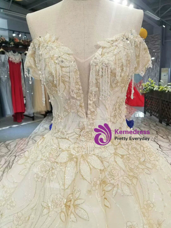 Champagne Tulle Sequins Applqiues Off The Sholuder Wedding Dress With Beading