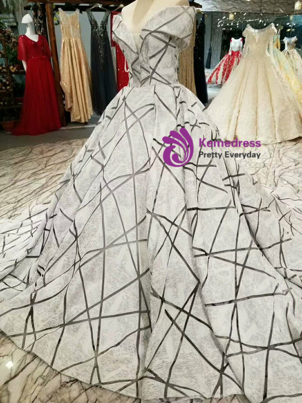 Silver Gray Ball Gown Off The Shoulder Wedding Dress With Little Train