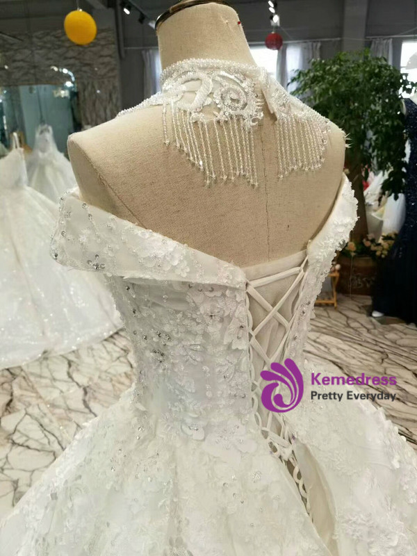 White Ball Gown Lace Appliques Off The Shoulder Floor Length Wedding Dress