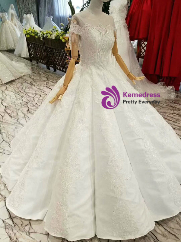 White Ball Gown Satin Backless Cap Sleeve Appliques Wedding Dress With Beading