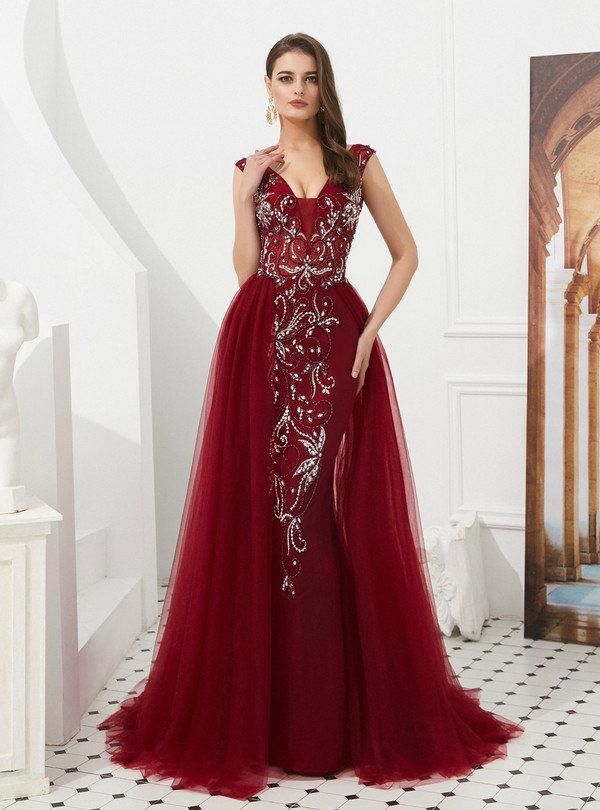 Burgundy Tulle V-neck Backless Prom Dress With Beading Crystal