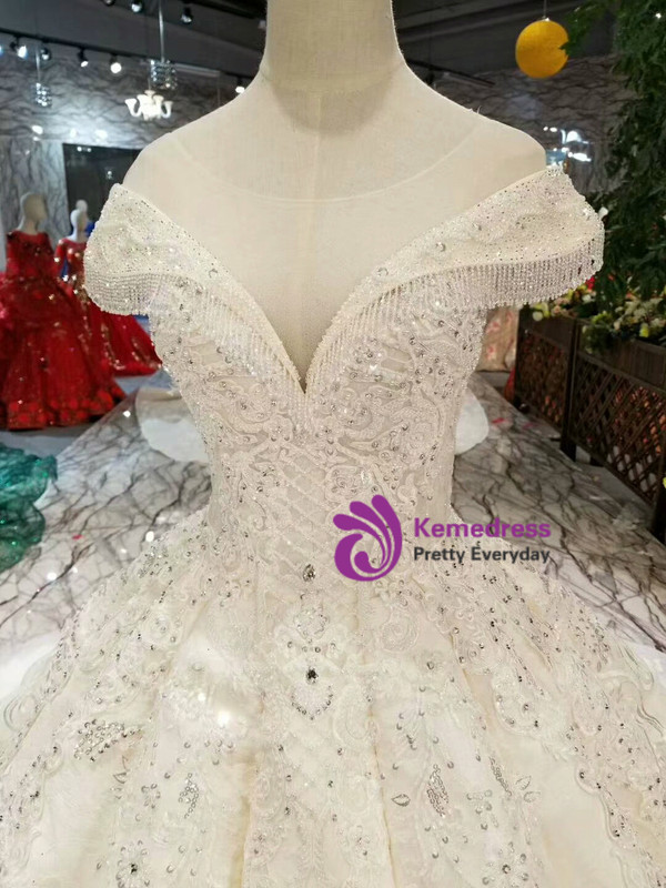 Shop 2019 Long & Short Champagne Ball Gown Tulle Appliques Bateau Cap Sleeve Wedding Dress With Factory Price From Kemedress