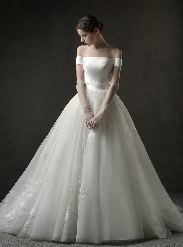 Shop 2019 Long & Short Ivory White Ball Gown Tulle Satin Off The Shoulder Appliques Wedding Dress With Factory Price From Kemedress