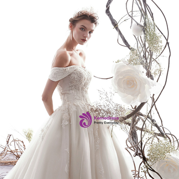 Shop 2019 Long & Short Ball Gown Champagne Tulle Lace Apliques Wedding Princess Dress  With Factory Price From Kemedress