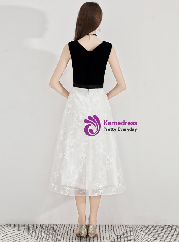 Shop 2019 Long & Short In Stock:Ship in 48 Hours White Lace V-neck Short Prom Dress With Factory Price From Kemedress
