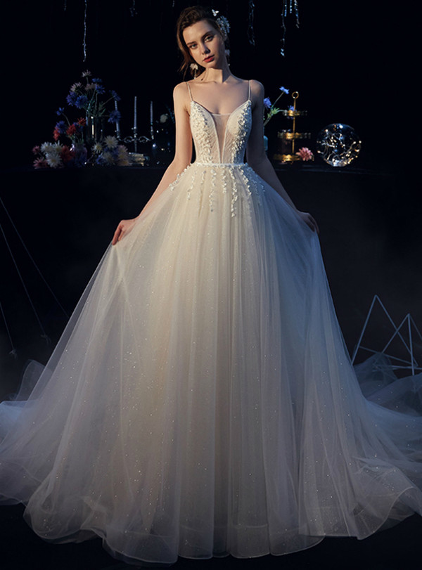 Ivory White Tulle Spaghetti Straps Appliques Sleeveless Wedding Dress