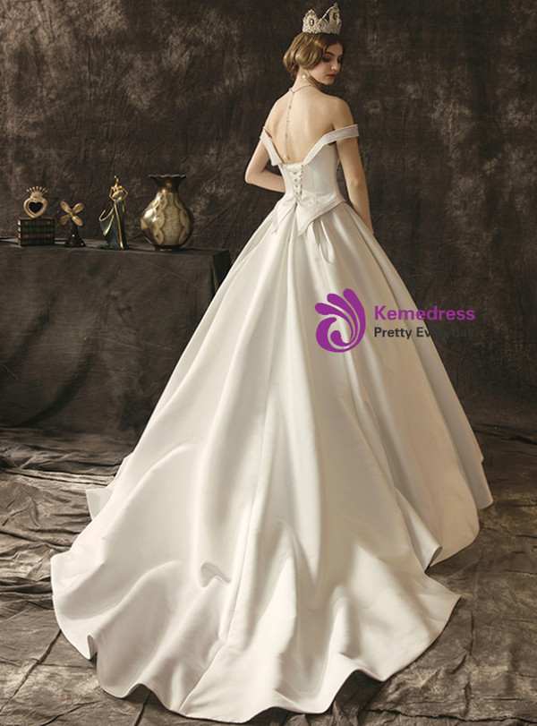 Brilliant White Ball Gown Satin Off The Shoulder Backless Wedding Dress With Pearls