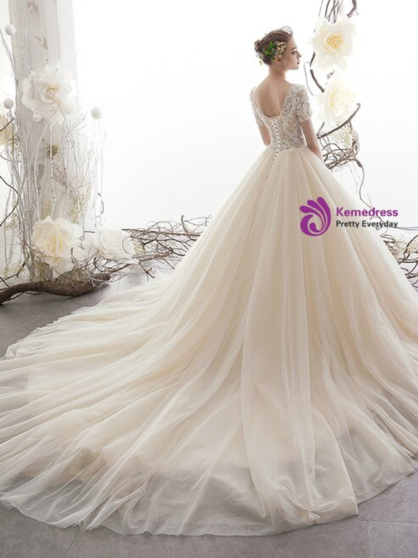 Gorgeous Champagne Ball Gown Tulle Short Sleeve V-neck Appliques Wedding Dress With Beading