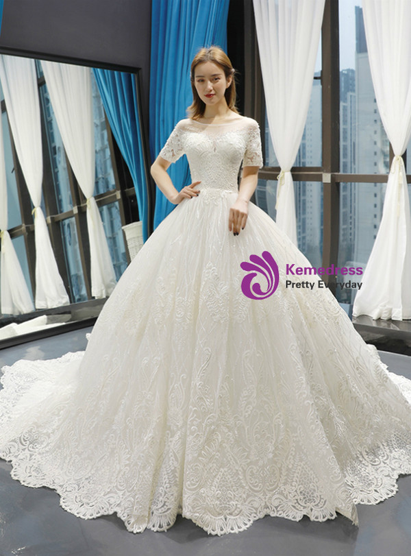 Marvelous White Ball Gown Tulle Appliques Short Sleeve Wedding Dress With Train