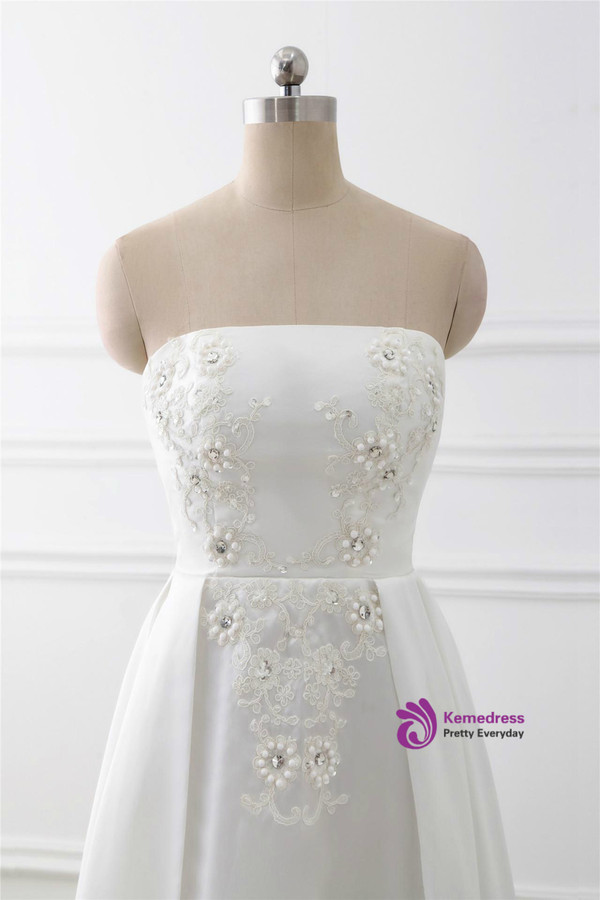 Simple Satin White Strapless Appliques Beading Sleeveless Wedding Dress