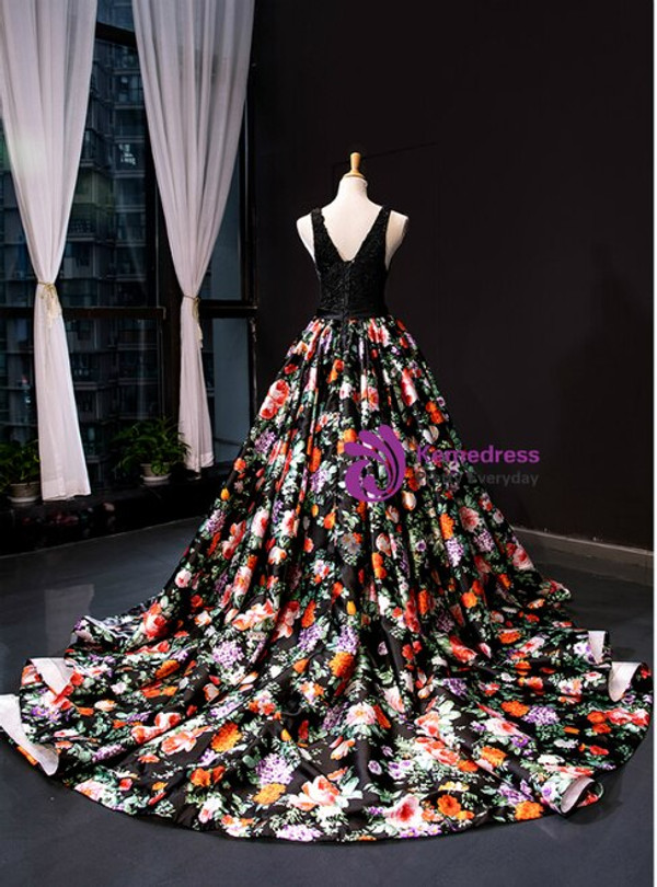 Impressive Black Ball Gown Satin Lace Print V-neck Prom Dress With Beading