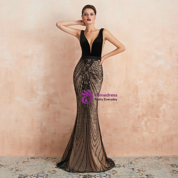 Fantastic Black Mermaid Deep V-neck Backless Sequins Floor Length Prom Dress