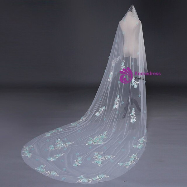 In Stock:Ship in 48 Hours Fashion White Tulle Green Appliques Wedding Veils