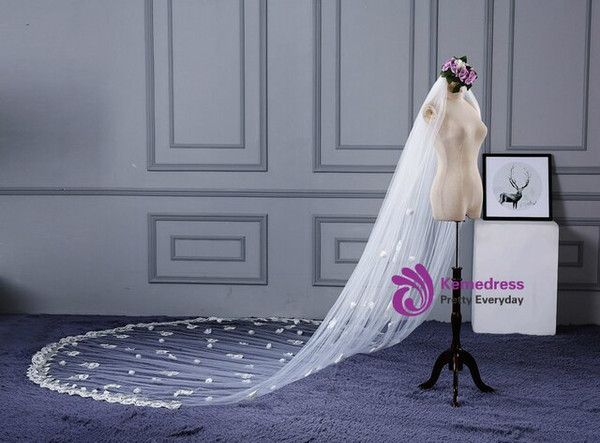 In Stock:Ship in 48 Hours White Tulle Flower Long Wedding Veil