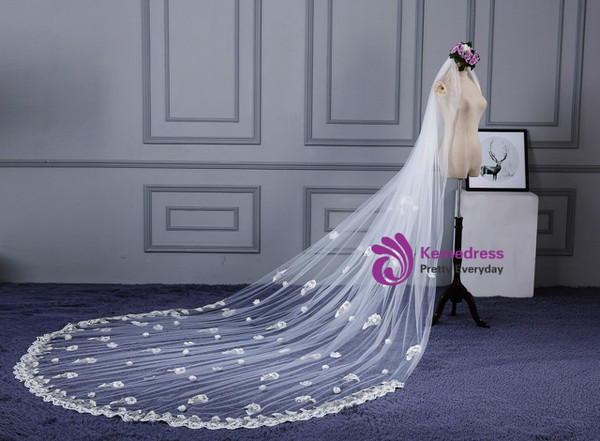 In Stock:Ship in 48 Hours White Tulle Flower Long Wedding Veil