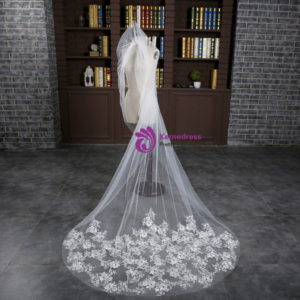 In Stock:Ship in 48 Hours Simple White Tulle Appliques Bride Veil