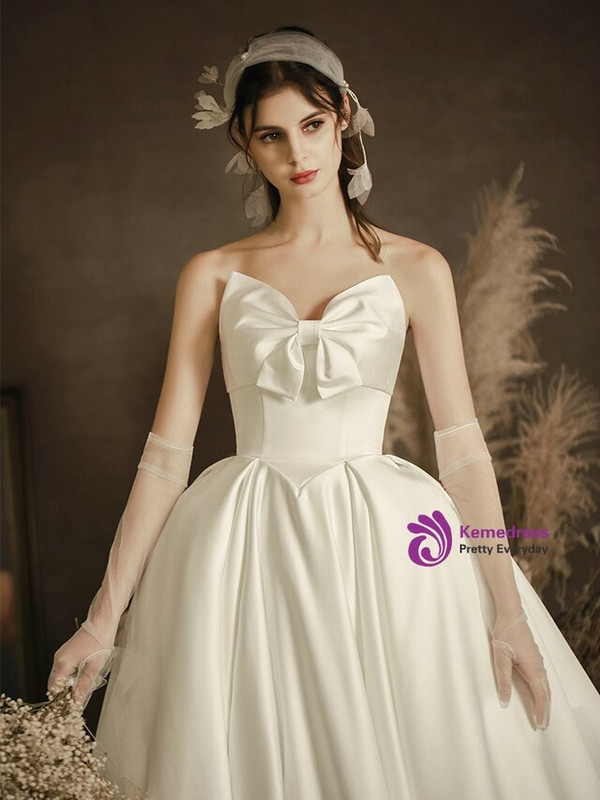Simple Ivory White Satin Sweetheart Long Wedding Dress With Bow