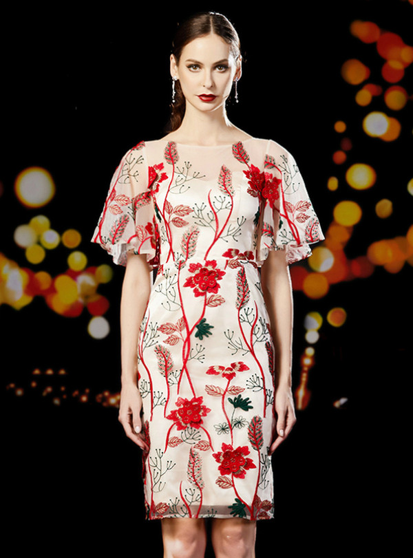 Adorable Champagne Embroidery Lotus Leaf Sleeve Mother Of The Bride Dress 2020