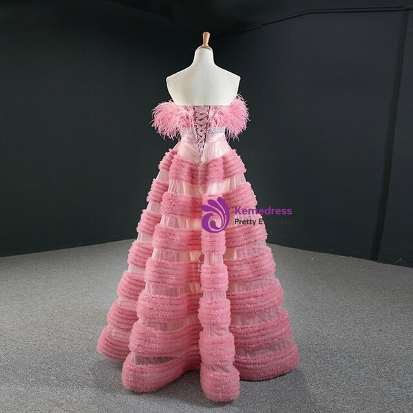 Dazzling Pink Tulle Strapless Sleeveless Prom Dress With Feather Beading