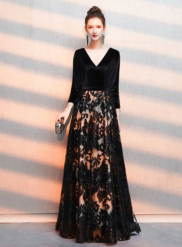 Trendy In Stock:Ship in 48 Hours Black Deep V-neck 3/4 Sleeve Lace Sequins Prom Dress