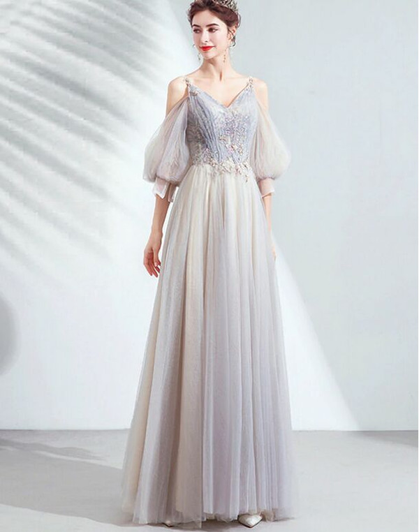 Brilliant In Stock:Ship in 48 Hours Gray Tulle Puff Sleeve V-neck Beading Prom Dress