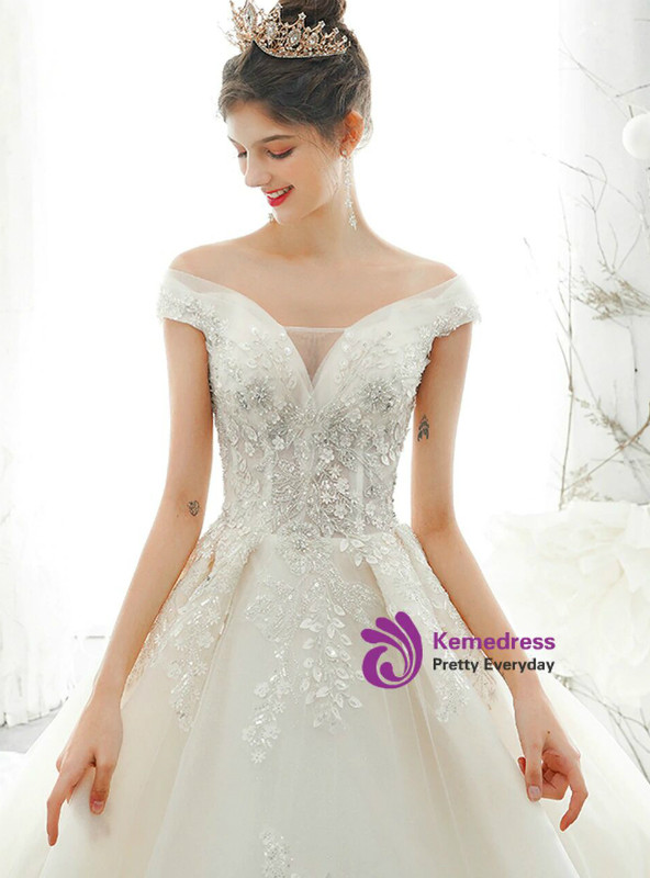 Stylish Champagne Tulle Off the Shoulder Beading Appliques Wedding Dress