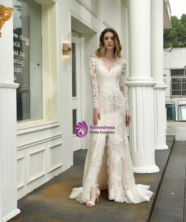 Glittering Mermaid Tulle Lace Appliques Long Sleeve V-neck Wedding Dress With Split