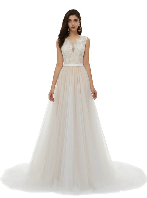 Simple Tulle Scoop Neck Lace Appliques Beading Formal Wedding Dress