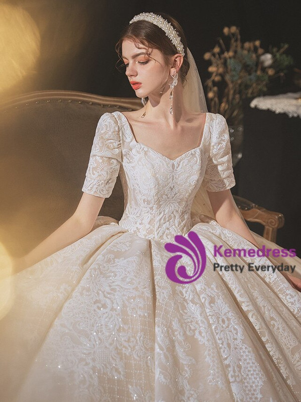 Delicate Champagne Tulle Appliques Sequins Short Sleeve Wedding Dress