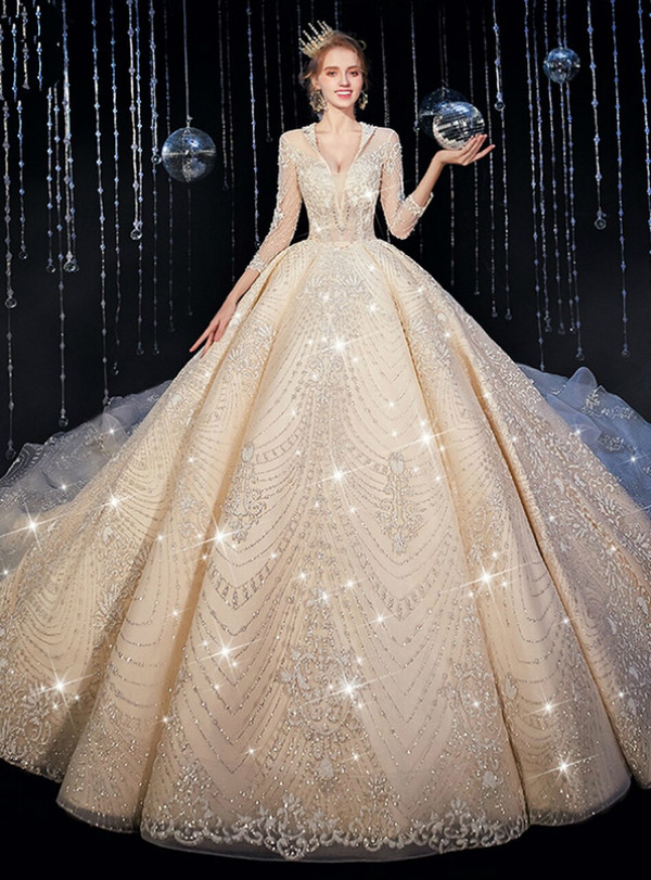 Distinctive Dark Champagne Tulle Lace Appliques Beading V-neck 3/4 Sleeve Wedding Dress