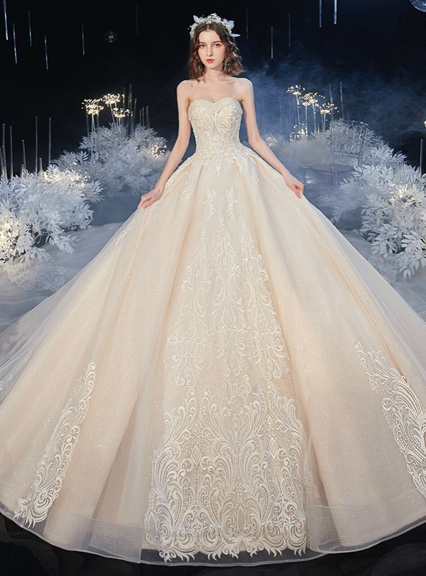 Champagne Ball Gown Tulle Lace Appliques Sweetheart Beading Wedding Dress