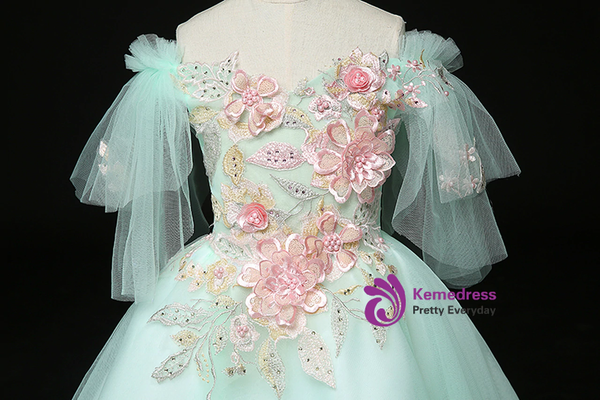 Modest Light Green Tulle Appliques Short Flower Girl Dress