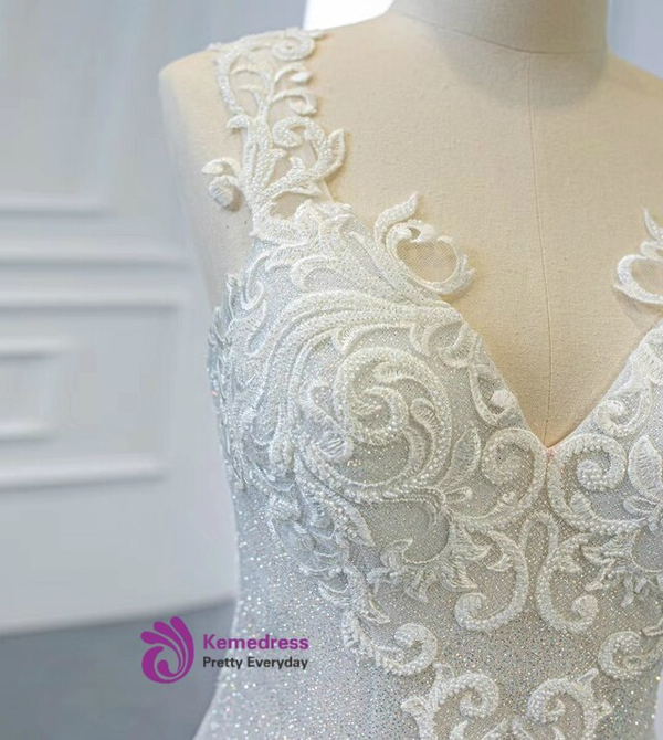 Sexy White Mermaid Sequins V-neck Appliques Beading Wedding Dress