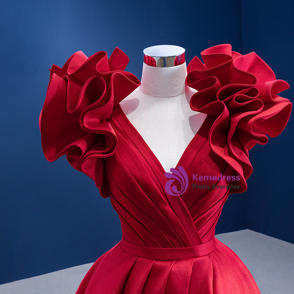 Fashion Red Satin V-neck Pleats Prom Dress