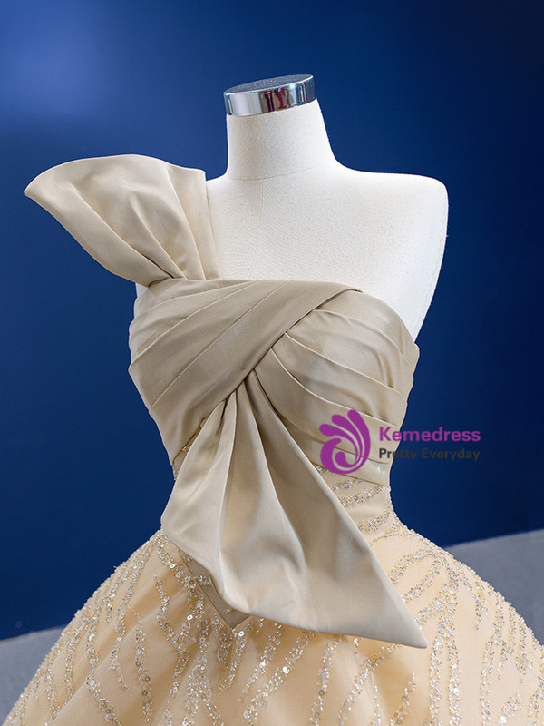 Champagne Strapless Tulle Sequins Beading Prom Dress With Feather