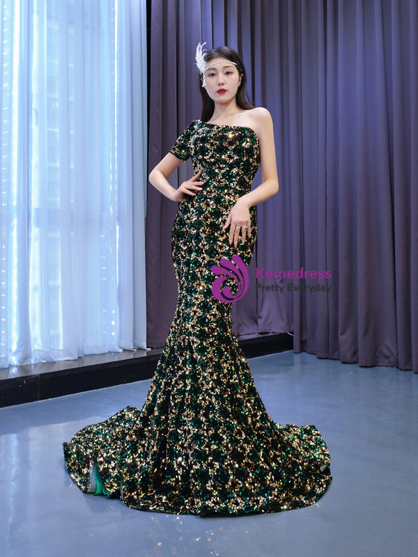 Trendy Green Mermaid Sequins One Shoulder Prom Dress
