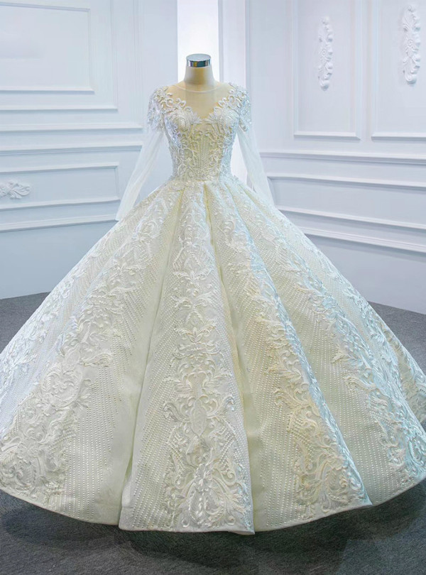 Advanced White Lace Appliques Long Sleeve Beading Wedding Dress