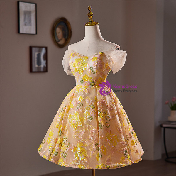 Champagne Tulle Sequins Homecoming Dress