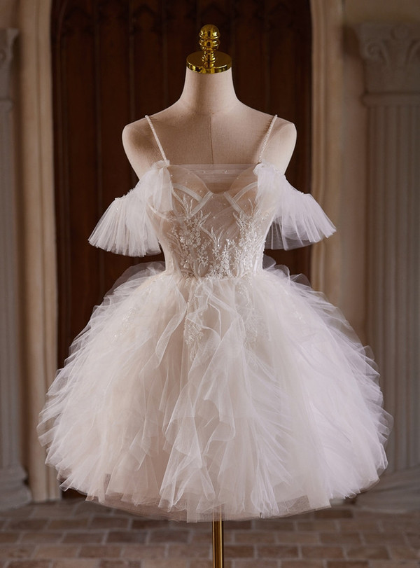 White Tulle Spaghetti Straps Appliques Beading Homecoming Dress