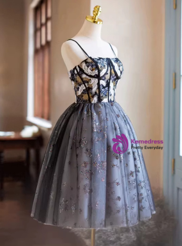 Black Tulle Sequins Embroidery Spaghetti Straps Homecoming Dress