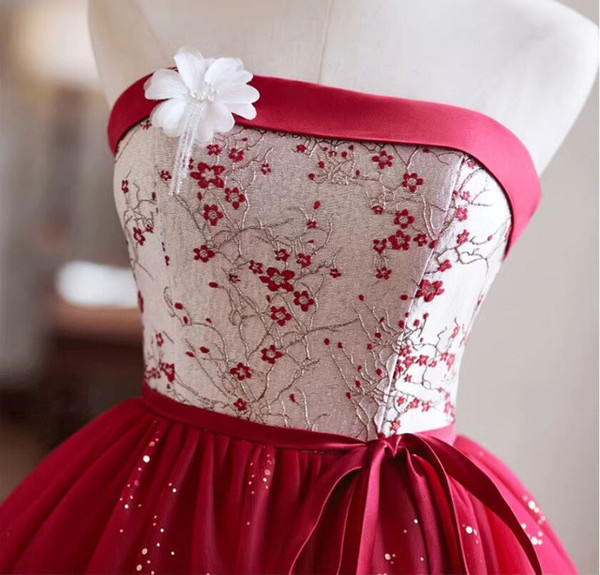 Burgundy Tulle Sequins Print Strapless Homecoming Dress