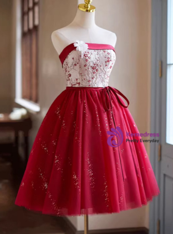 Burgundy Tulle Sequins Print Strapless Homecoming Dress