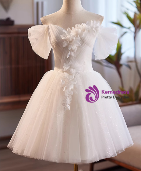 White Tulle Pleats Flower Wedding Dress