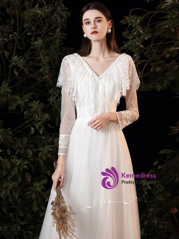 White Long Sleeve Tulle Lace V-neck Wedding Dress