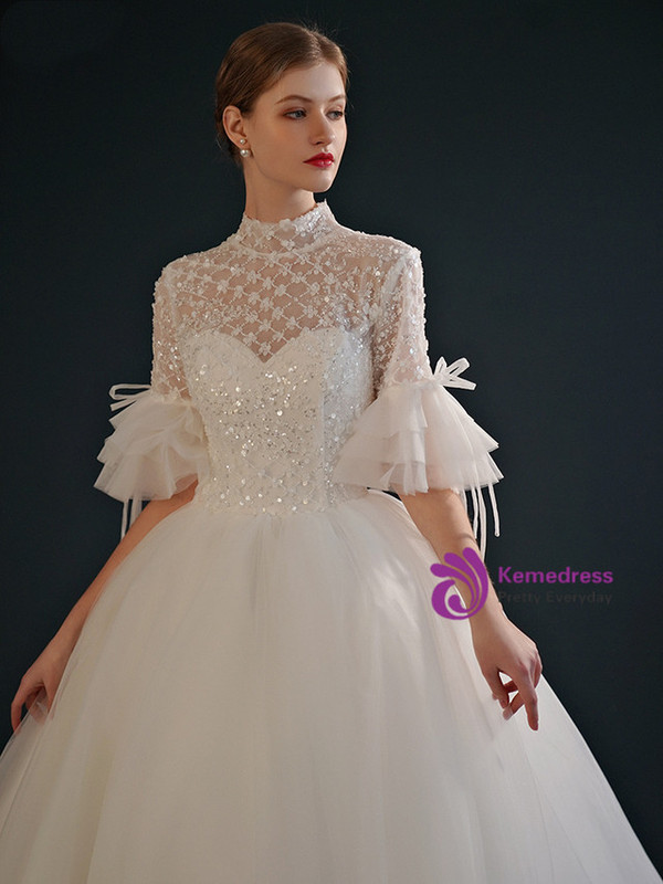 White Tulle Sequins Short Sleeve Backless Wedding Dress