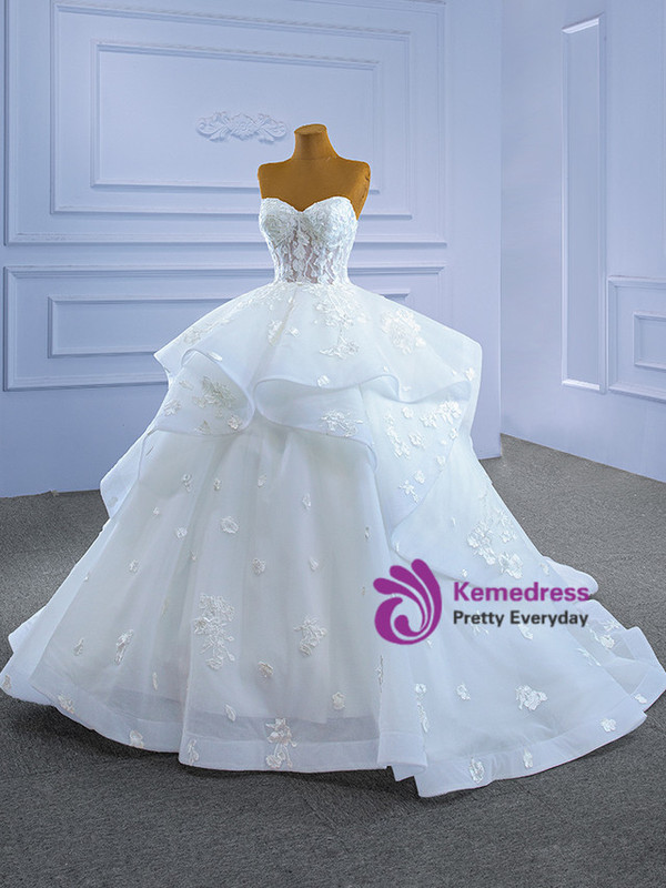 White Tulle Sweetheart Lace Appliques Wedding Dress