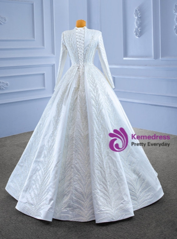 White Satin High Neck Long Sleeve Appliques Wedding Dress