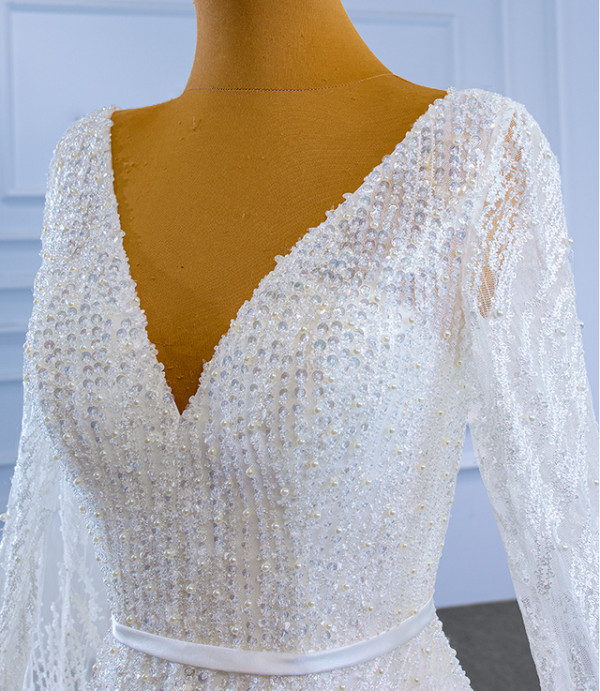 White Lace V-neck Backless Beading Long Sleeve Wedding Dress