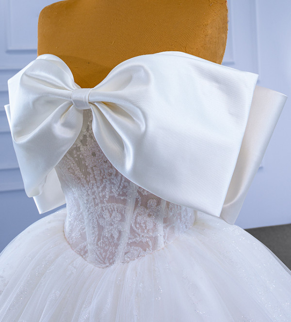 White Tulle Sequins Strapless Bow Wedding Dress